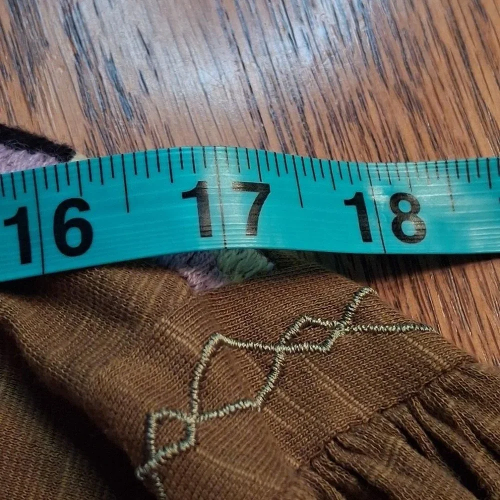 Free People Brown Cropped Shirt with Colorful Design at‎ neck size XS Boho